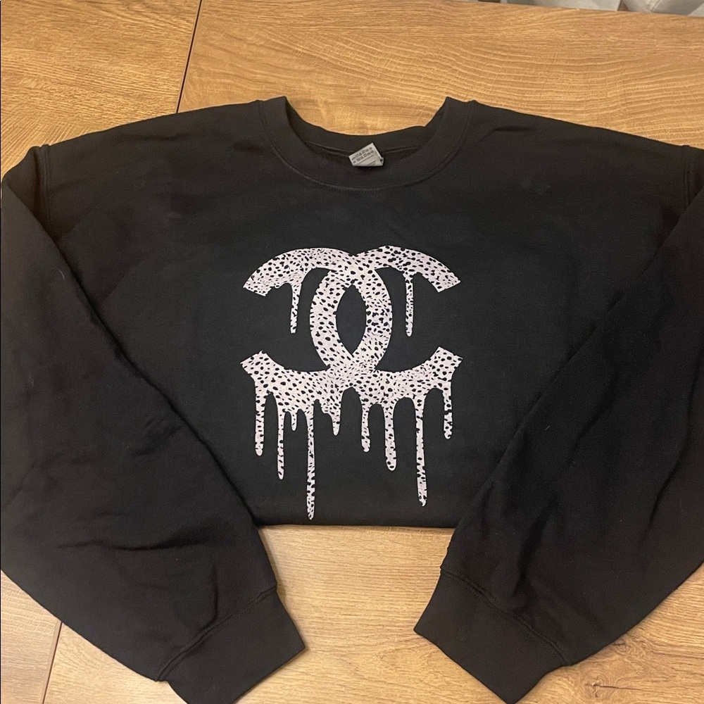 Sweatshirt - Picture 5 of 5